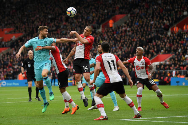 初期经历了 初期经历了