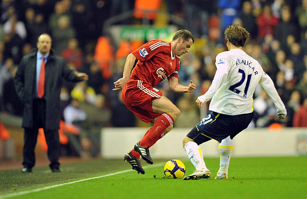 前埃弗顿首 前埃弗顿首