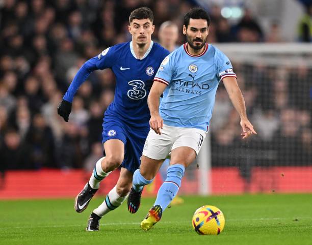 差距僅有數 差距僅有數